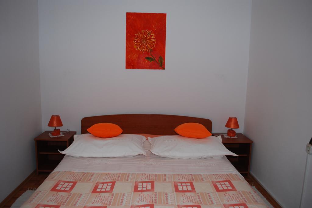 Apartments Paunovic Makarska Exterior foto