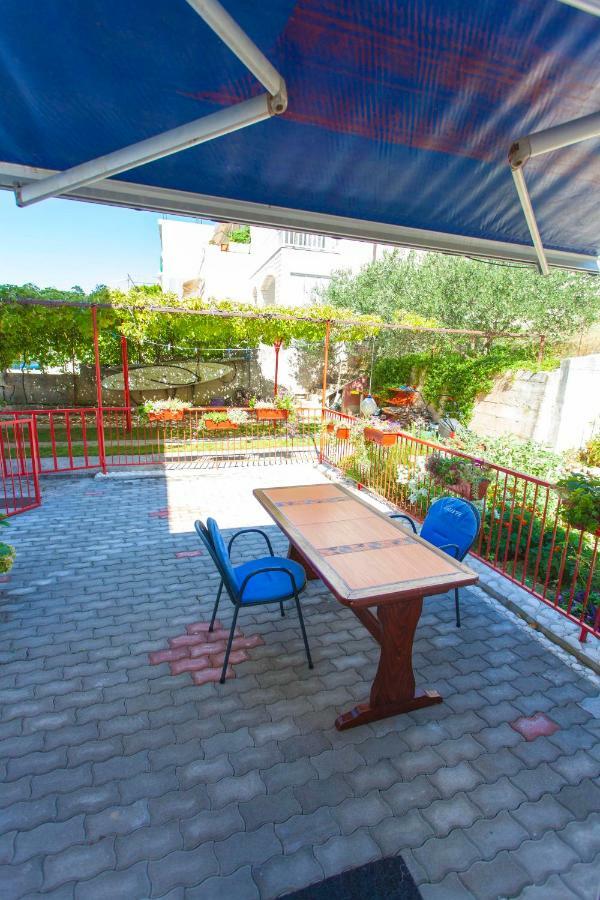 Apartments Paunovic Makarska Exterior foto